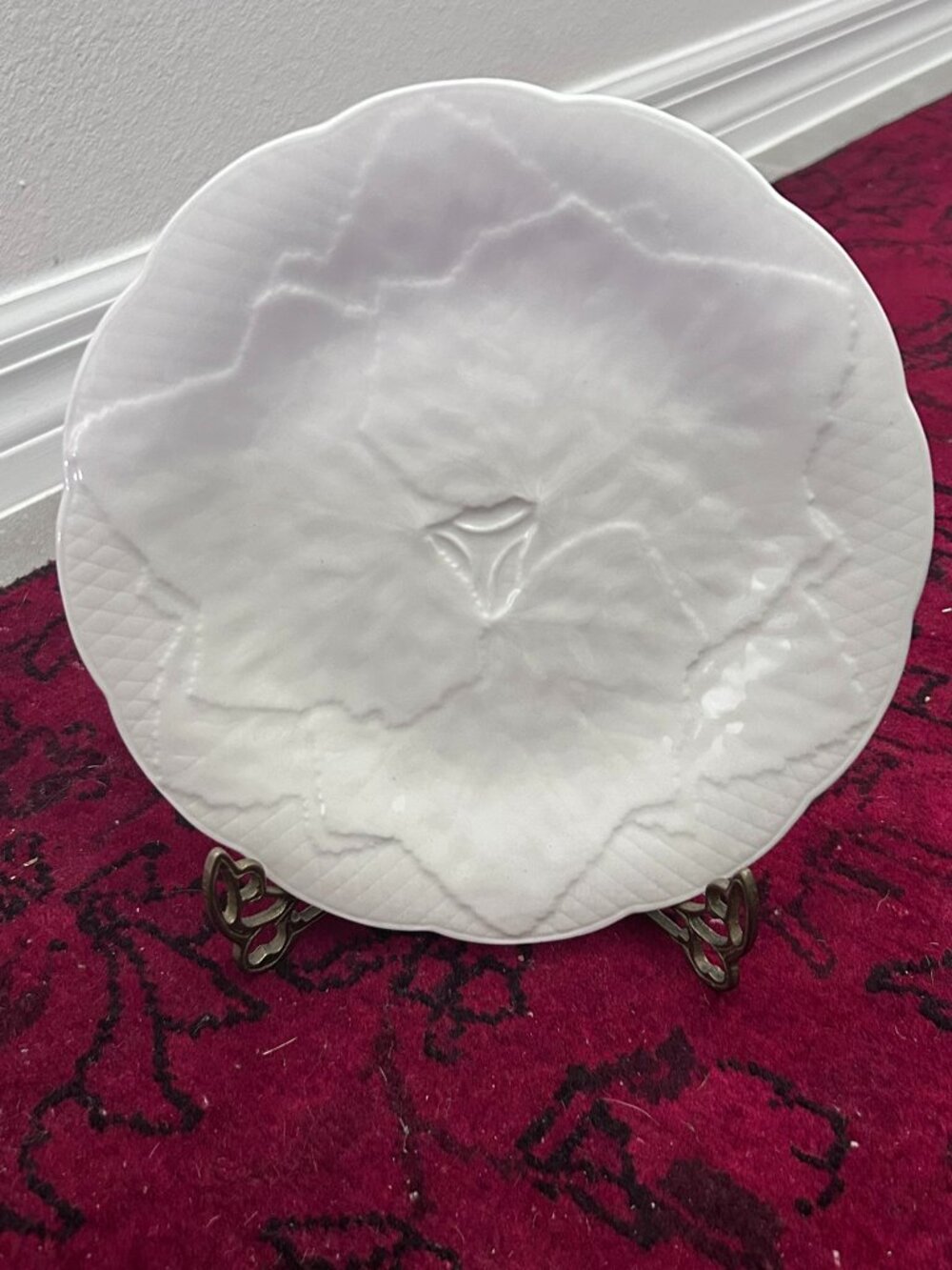 Vintage 1960's Faiencerie De Gien France White Embossed Leaves 8.5" Salad Plate